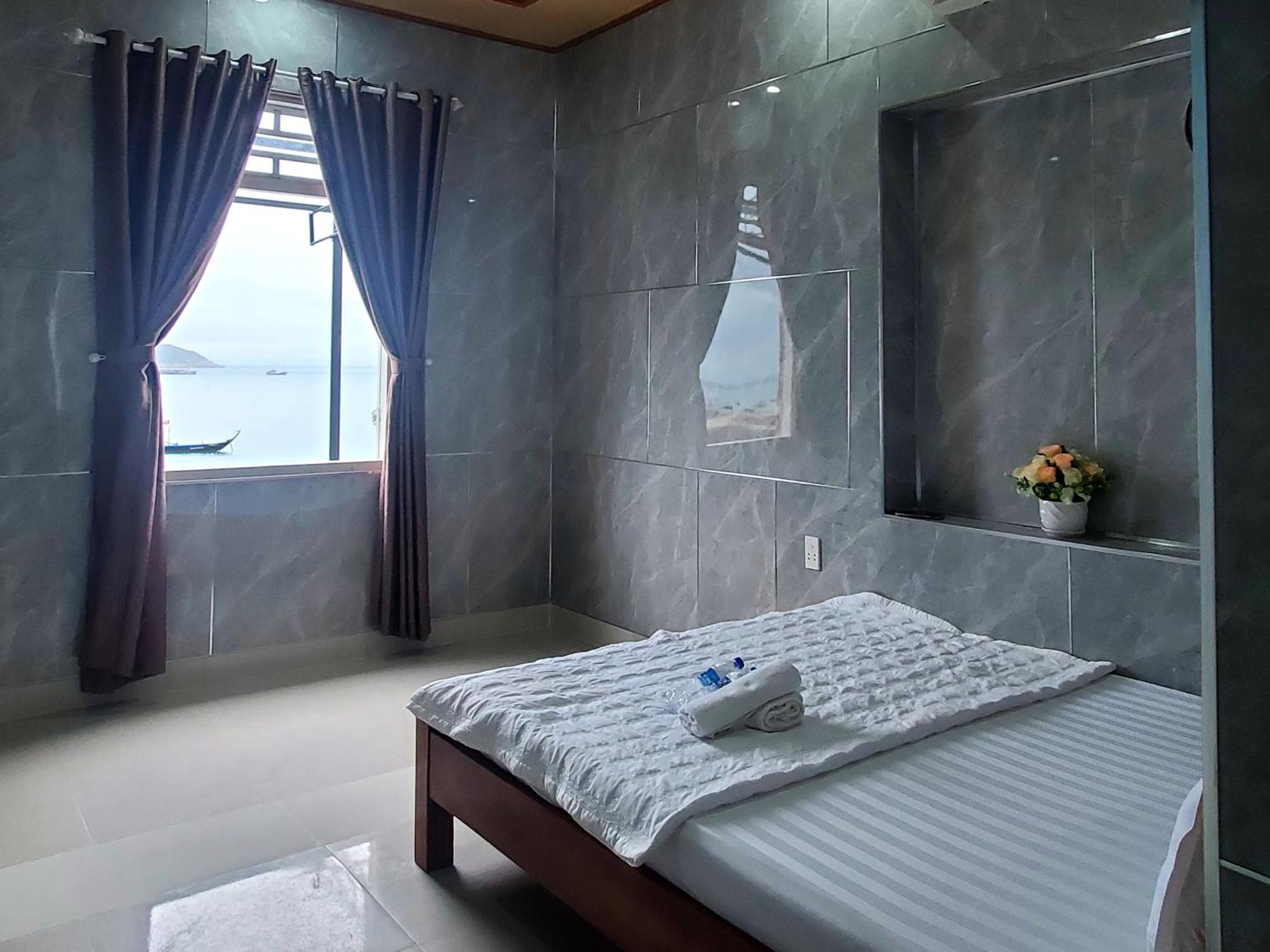 Tuan Thanh Homestay Tân Hiệ Esterno foto